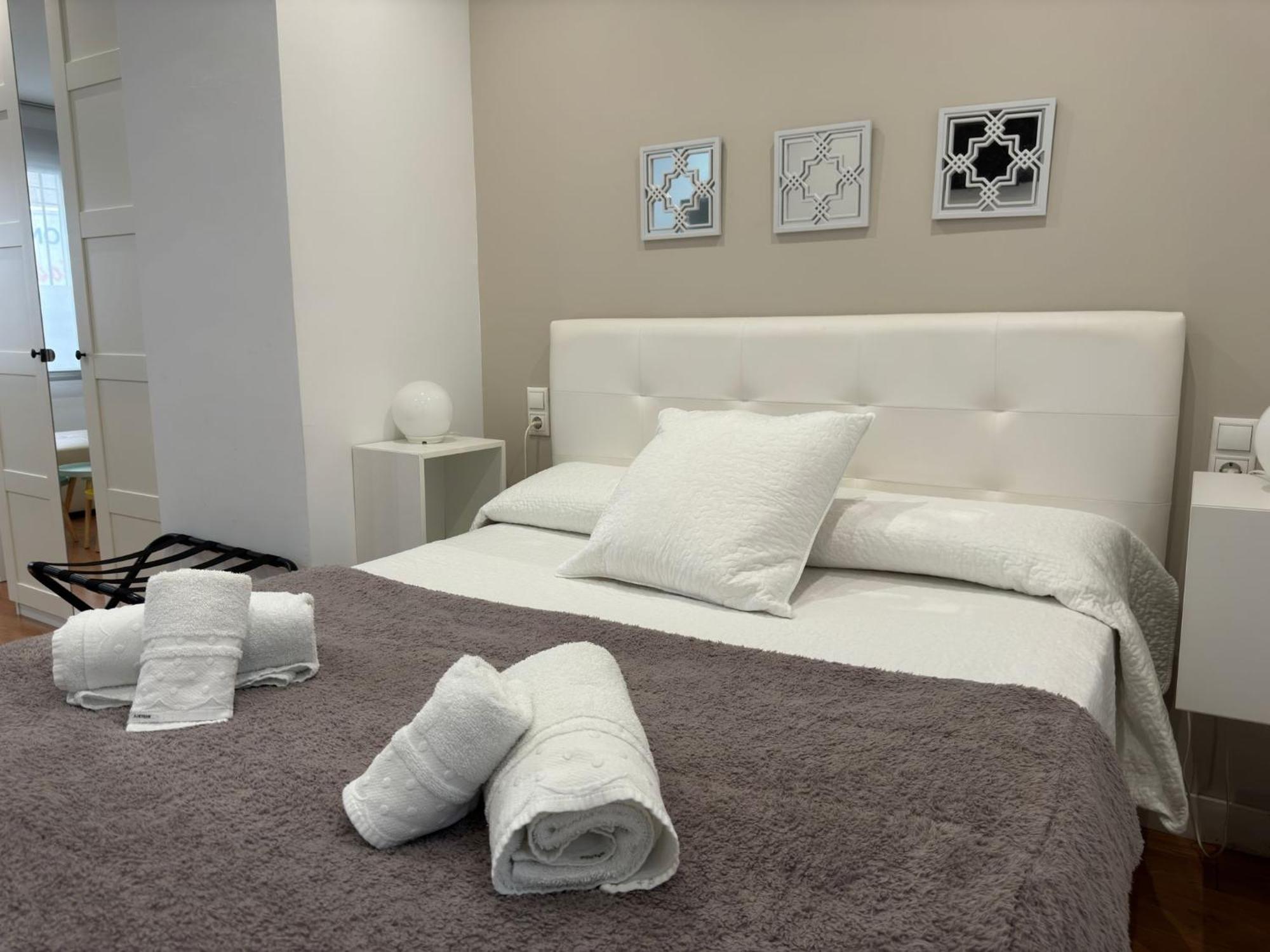 Apartamento Medina-Azahara Kordoba Bagian luar foto